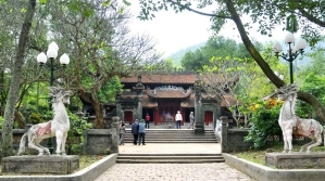 Soc Temple in Soc So’n, Hanoi, Vietnam. 