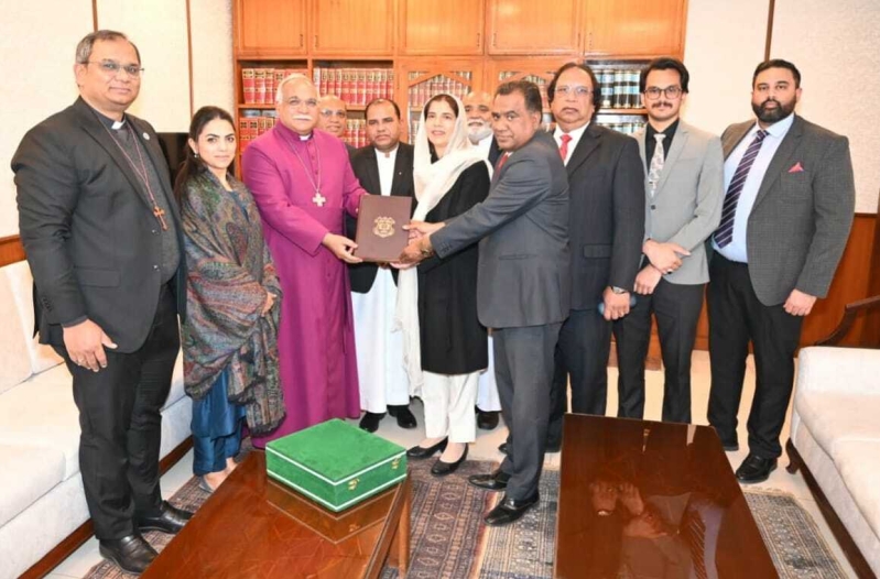 Artefacts presented to Pakistan supreme court