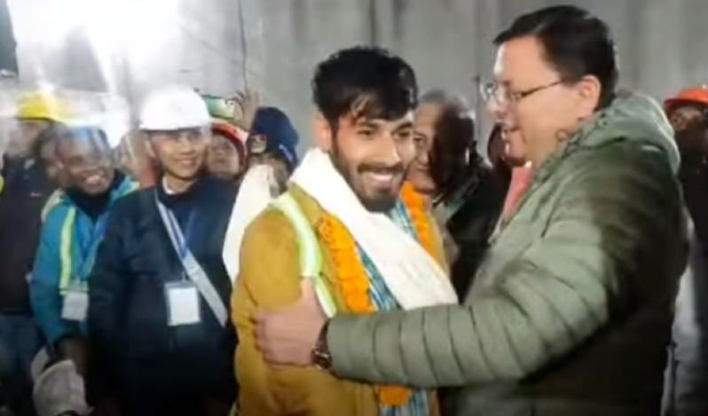 Trapped workers rescued after 17-day ordeal in Himalayan tunnel