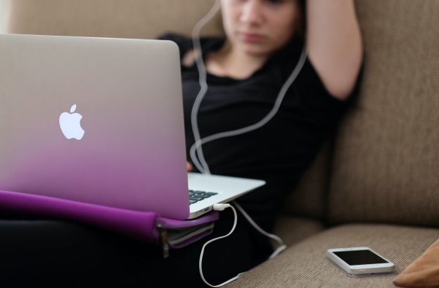 Ofcom sets out guidance for porn age verification