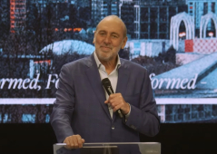 Brian Houston announces plans for online ministry and new church in 2024