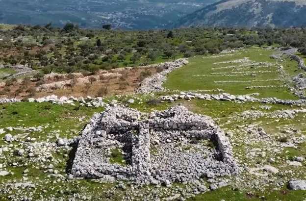 Palestinian rioters vandalize Joshua's Altar, a sacred site for Jews and Christians