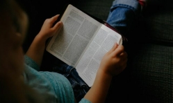 Preteens rejecting several biblical teachings, survey reveals