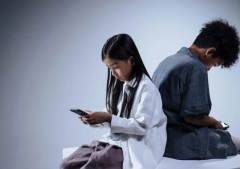 Overuse of digital devices harms underage kids' health: 'we need love of Christ, wisdom of God'