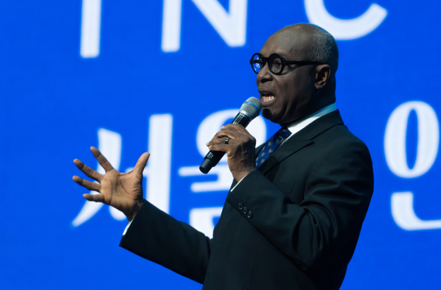 At Lausanne 4, Prof Kwabena offers an African perspective on the ministry of the Holy Spirit 