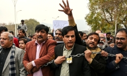 Christians, rights leaders protest social media law in Pakistan