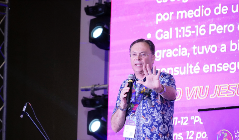‘We are the early church’, says Rafael Canadá at COMIBAM2025 as he confronts modern church model