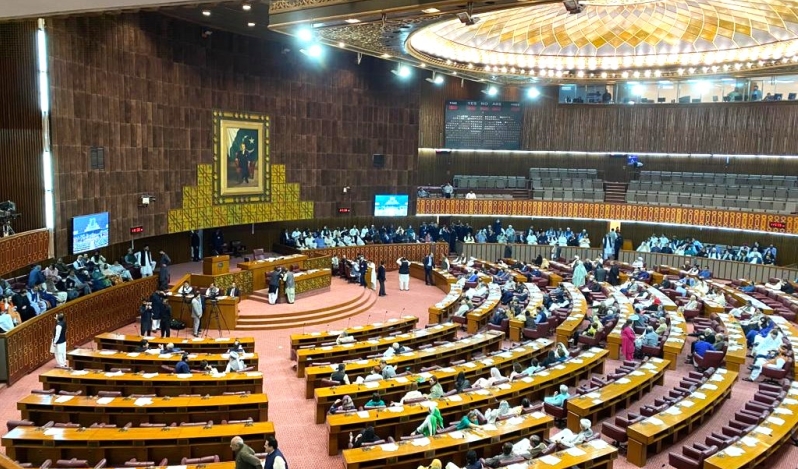 Bill to curb child marriages passes parliament in Pakistan