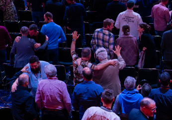 ‘Justice has been done, mercy experienced’: Charles Price unpacks the meaning of justification at Berlin evangelism congress