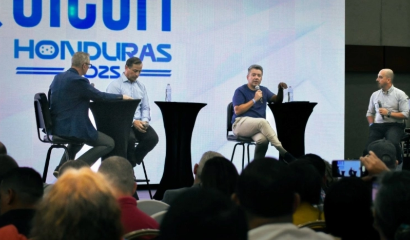 ‘AI will not love you, AI will not cry with you’: COICOM panel warns Church of technology’s limits