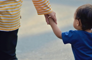New Zealand halts overseas adoptions amid abuse reports, Christian groups welcome reform