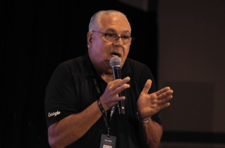 Google Digital Coach shares testimony of faith, masterclass on AI at Media Music Marketing Summit