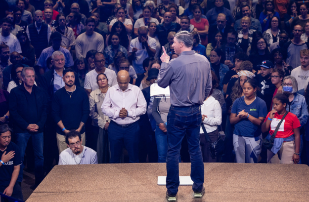 Will Graham preaches in Toronto, formerly known as 'city of churches', as one hundred respond to the gospel