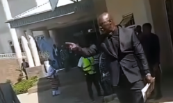 Nigeria security agents prevent clergy from officiating funeral service in Jos, arrest Christian journalists covering altercation