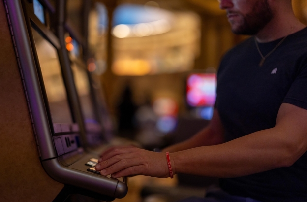 Australians lose more to gambling than any nation, Christian group urges government action