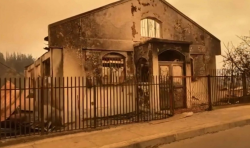 Churches among buildings destroyed by wildfire in southern Chile