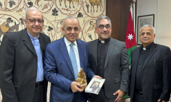 Jordan seeks to boost Christian pilgrimage in talks with global evangelical leaders