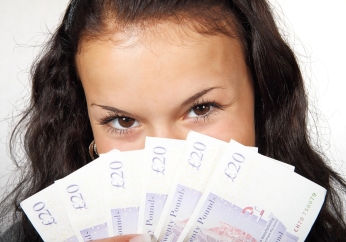 Trust shapes how U.K. Christians give, Stewardship report finds