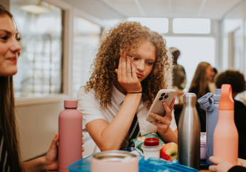 Is 2026 the year to go analoque?