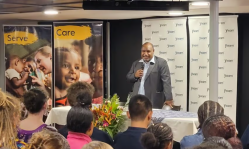 Papua New Guinea prime minister visits YWAM medical ship ahead of 2026 outreach