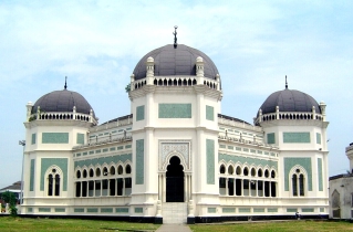 Interfaith body delays church permit in Medan, Indonesia