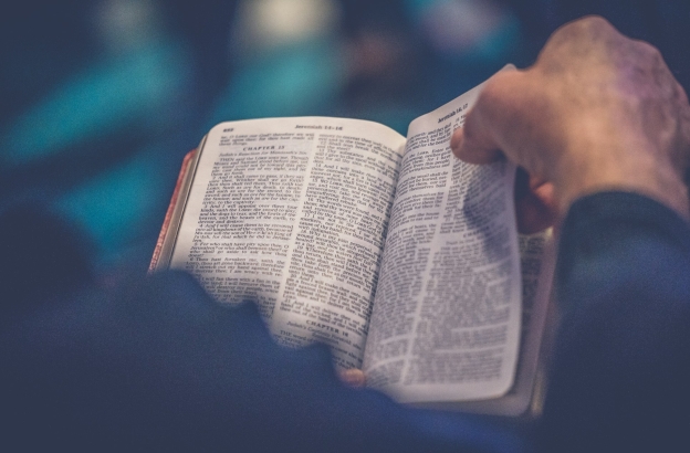 Bible reading declines as openness to Scripture rises in US, new State of the Bible report finds