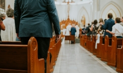 Pew study finds Catholics losing members through switching while Protestants gain in some regions