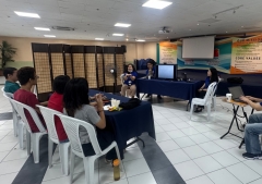 Filipino Deaf Community reviews New Testament translation into Filipino Sign Language