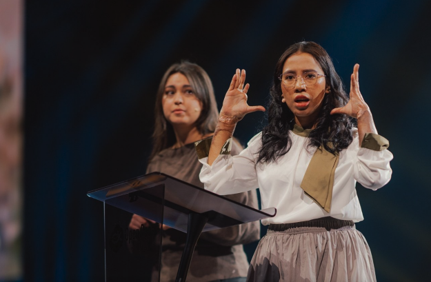 Open Doors event draws 9,000 to Karlsruhe for prayer, firsthand accounts of persecution
