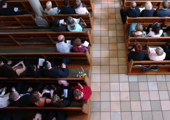 Practicing Christians use AI more than most Americans, Barna finds