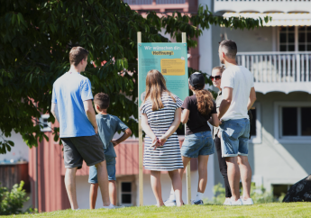 'Path of Hope' brings Christian message to public squares across Switzerland